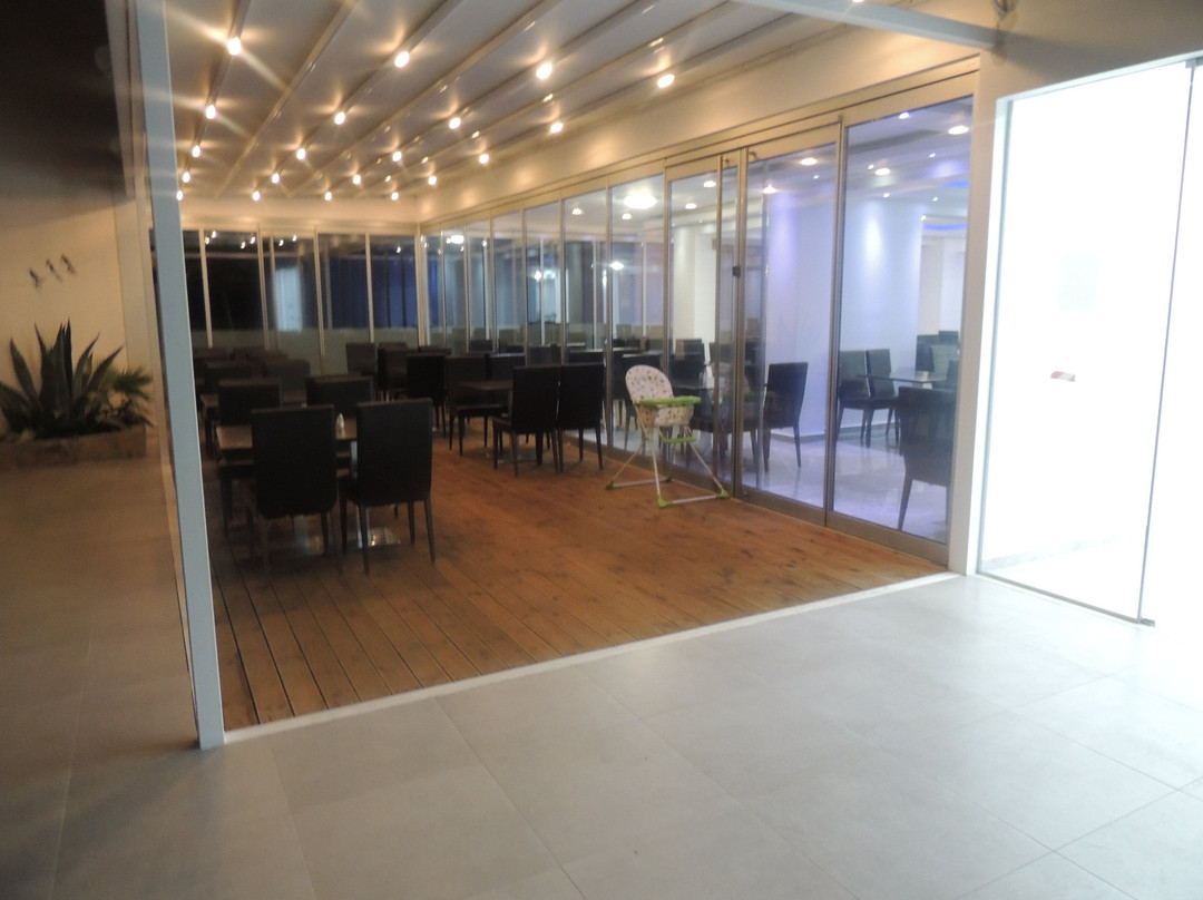 Krini Beach Hotel主图