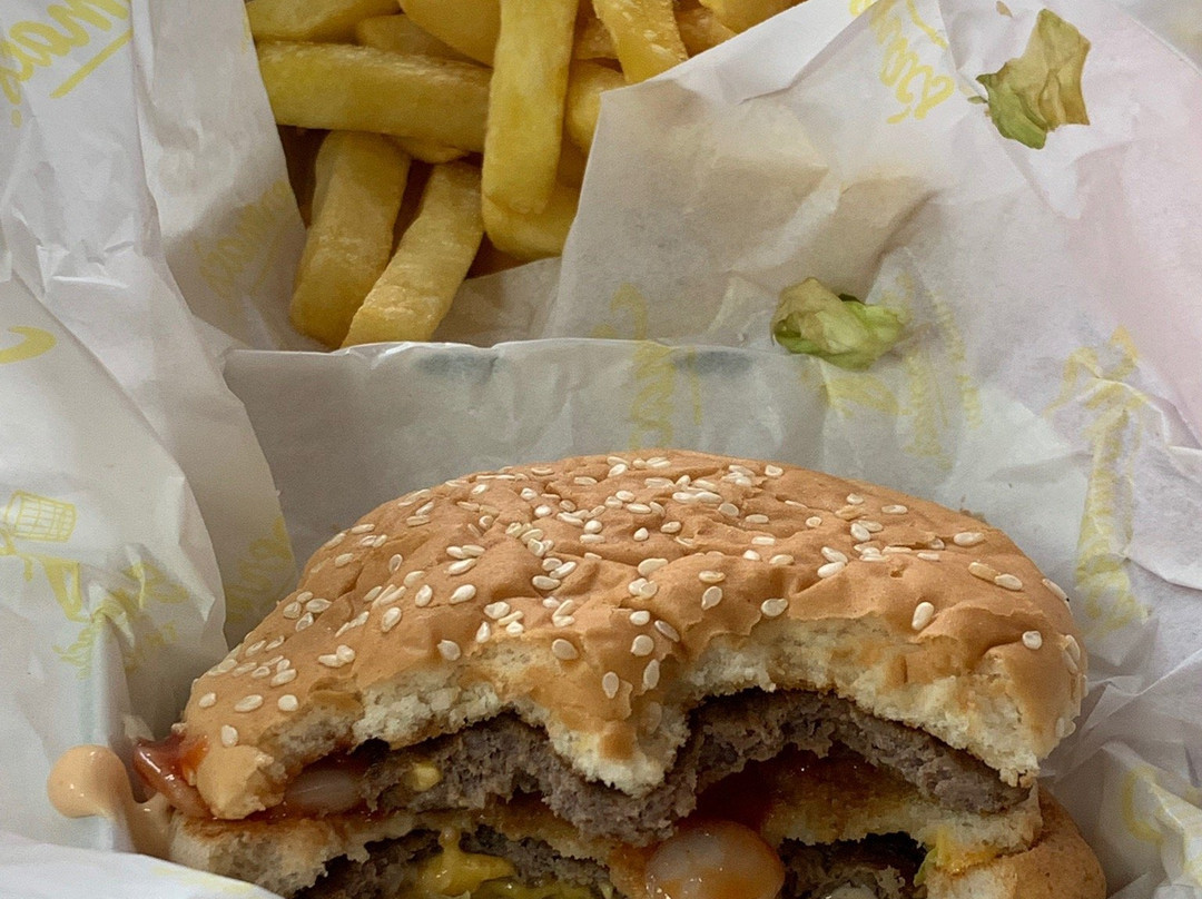 Leighlinbridge餐馆和美食-Supermac's & Papa John's