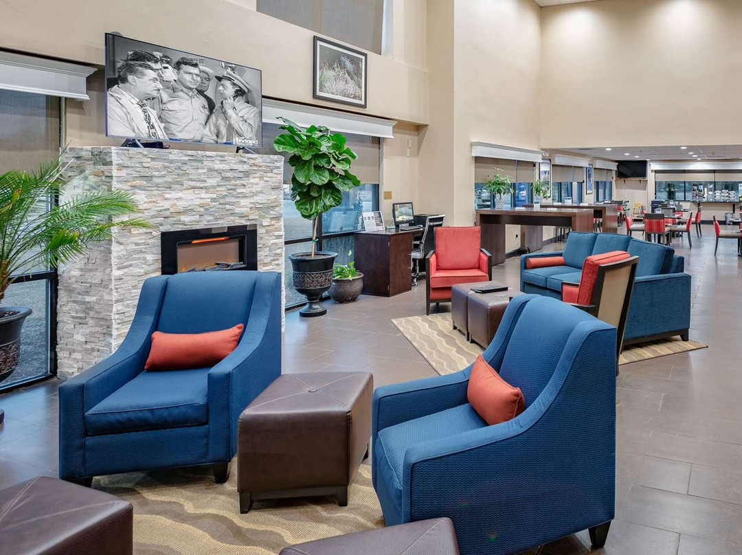 Comfort Suites Wilson - I - 95主图