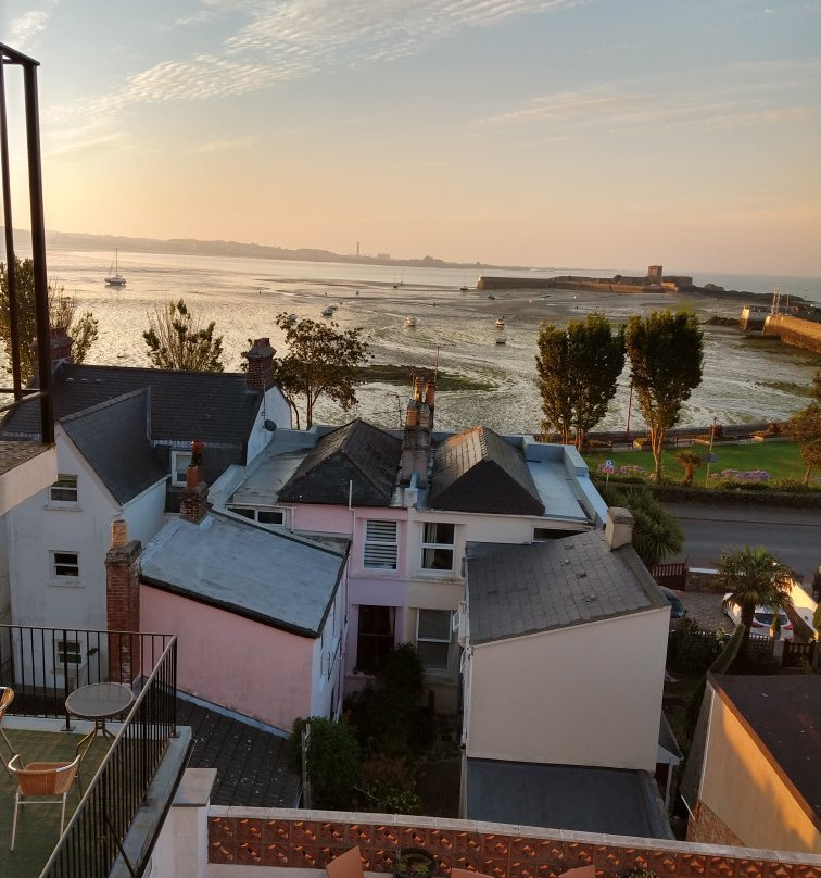 St. Magloire Guest House主图