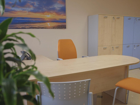 MAJESTIC Business Center-巴蒂帕利亚必去景点