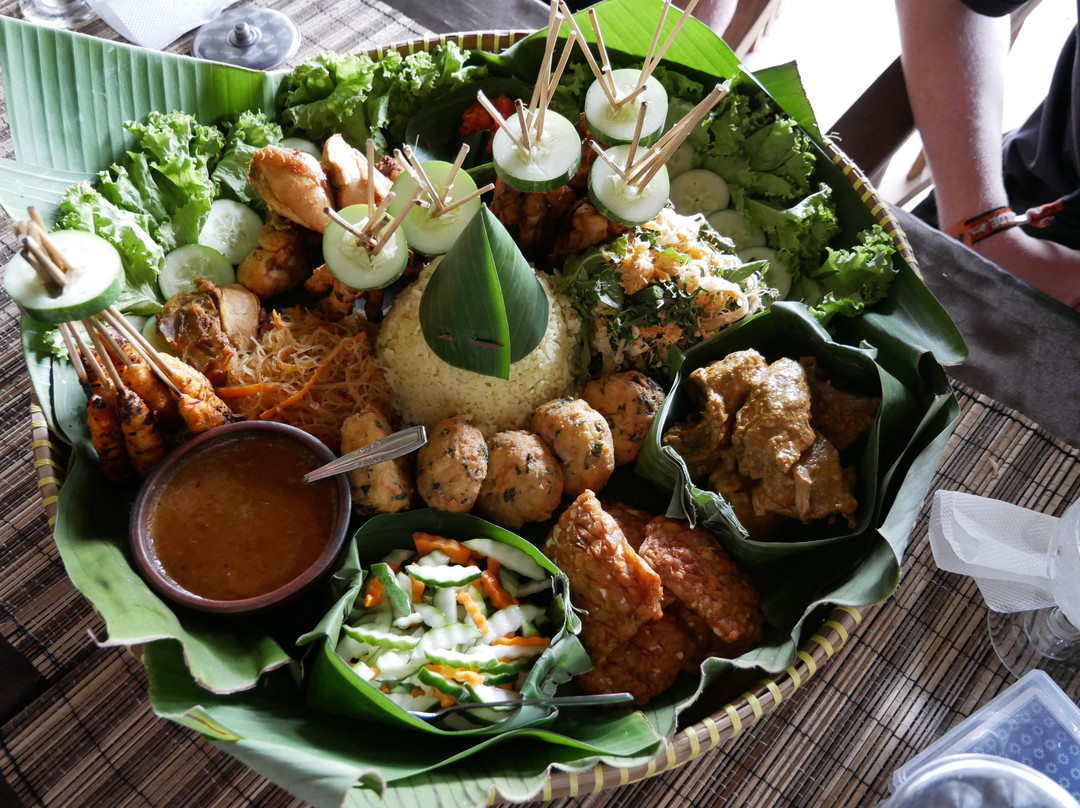 Cangkringan餐馆和美食-Disawa Pawon