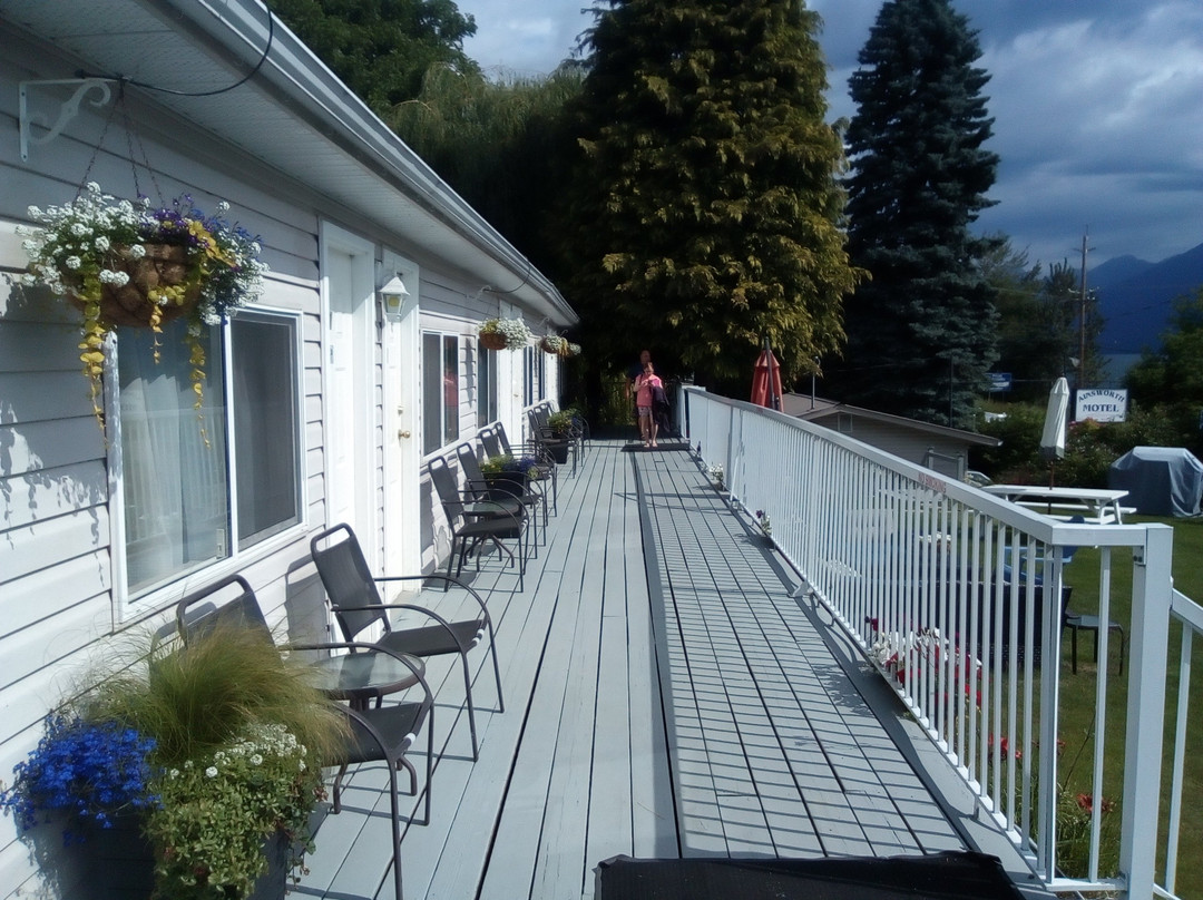 Ainsworth Motel主图