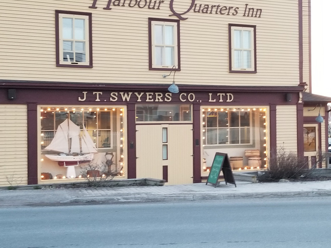 The Harbour Quarters Inn主图