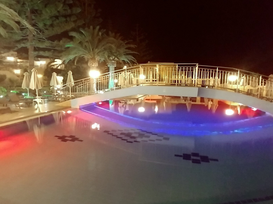 Vantaris豪华海滩度假村主图