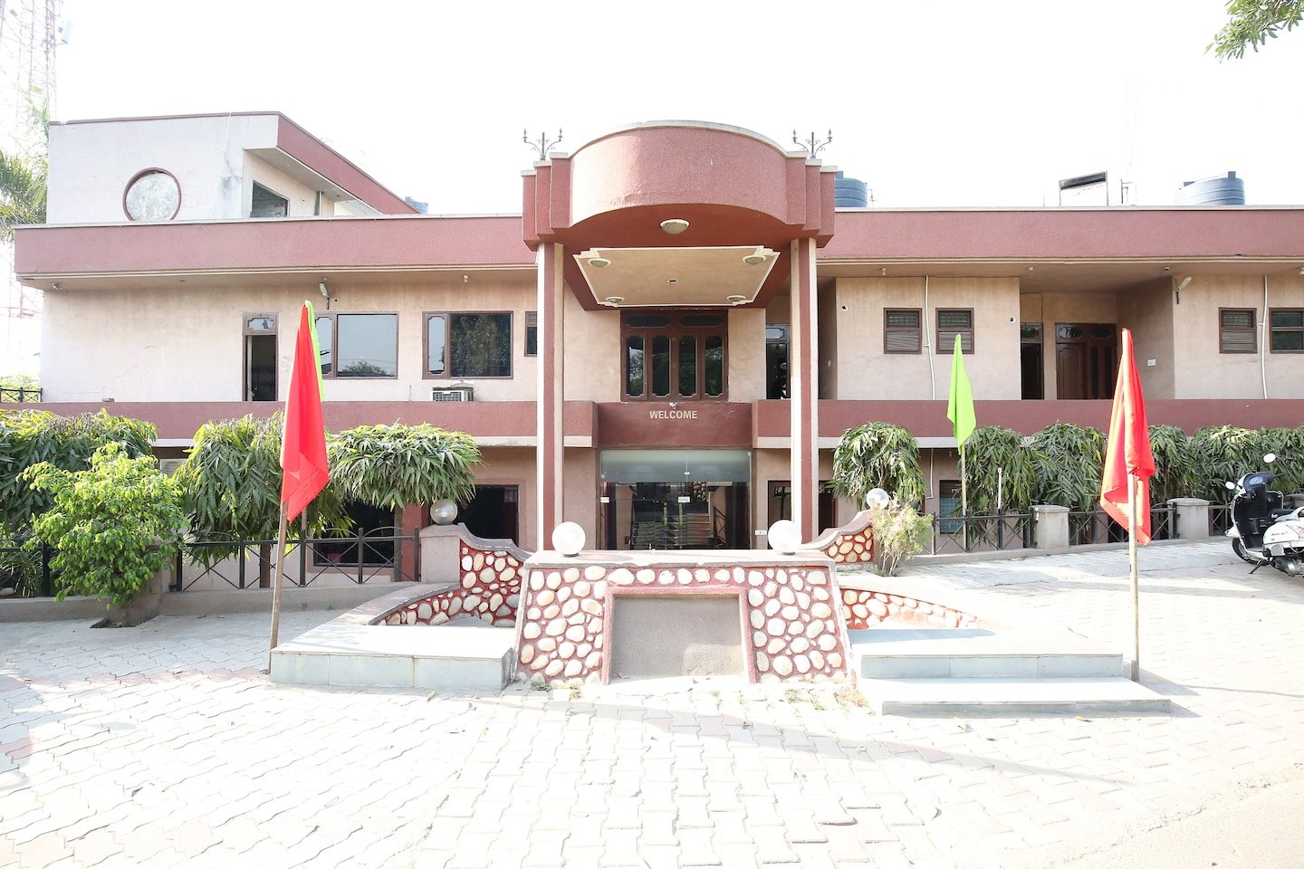 OYO 30737 Hotel Holy City Paradise Inn-官方