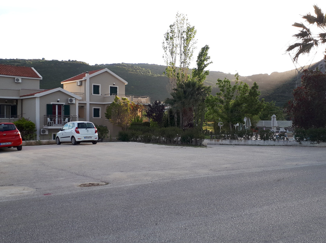 Mythos Apartments主图