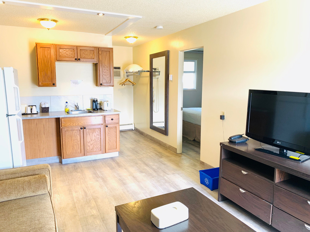 Empire Inn & Suites主图