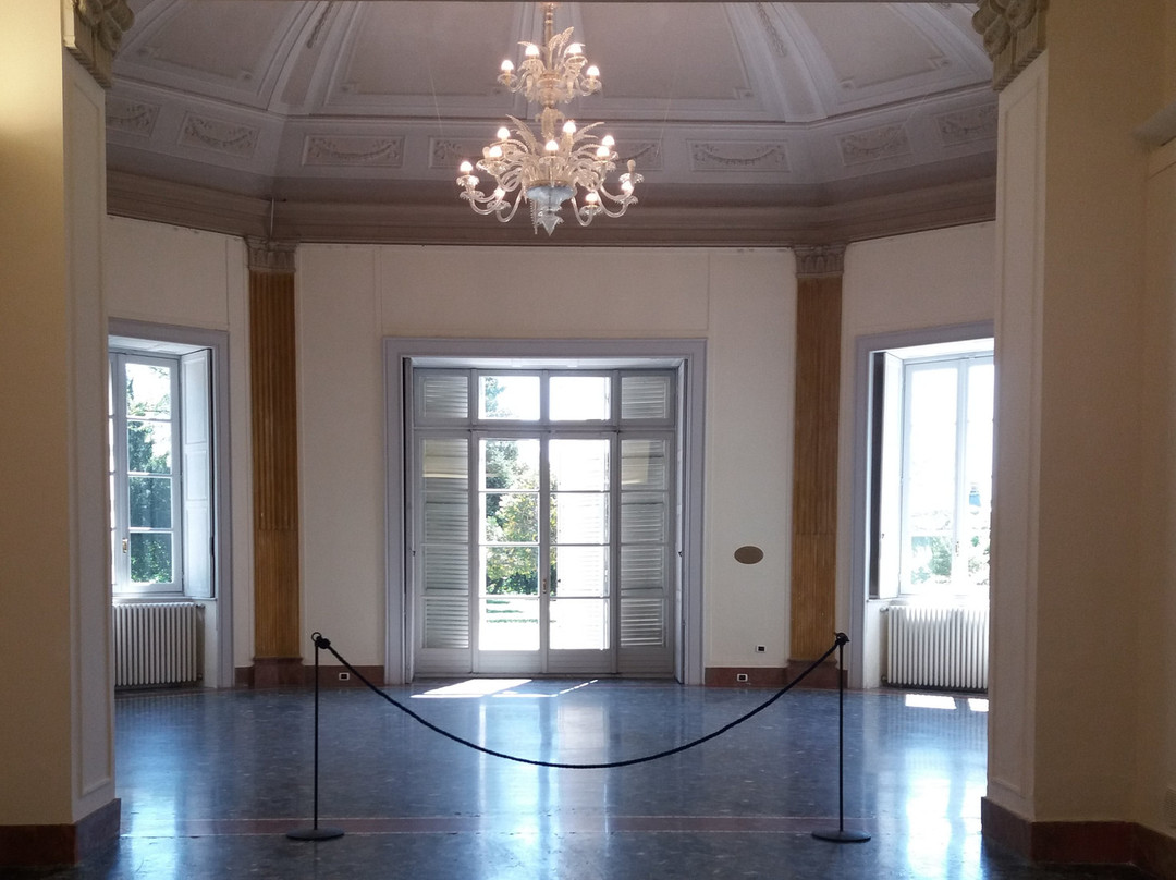 Musei Civici di Villa Mirabello-瓦雷泽必去景点