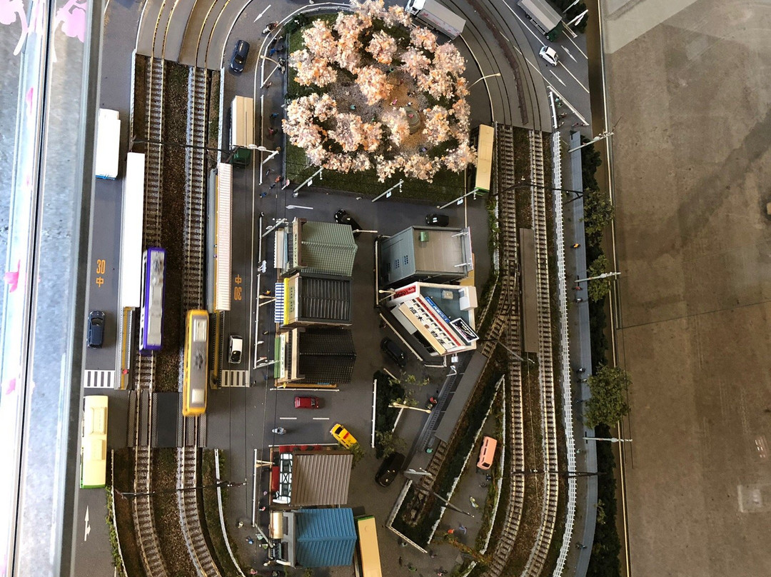 Minowabashi Omoidekan-Minamisenju必去景点