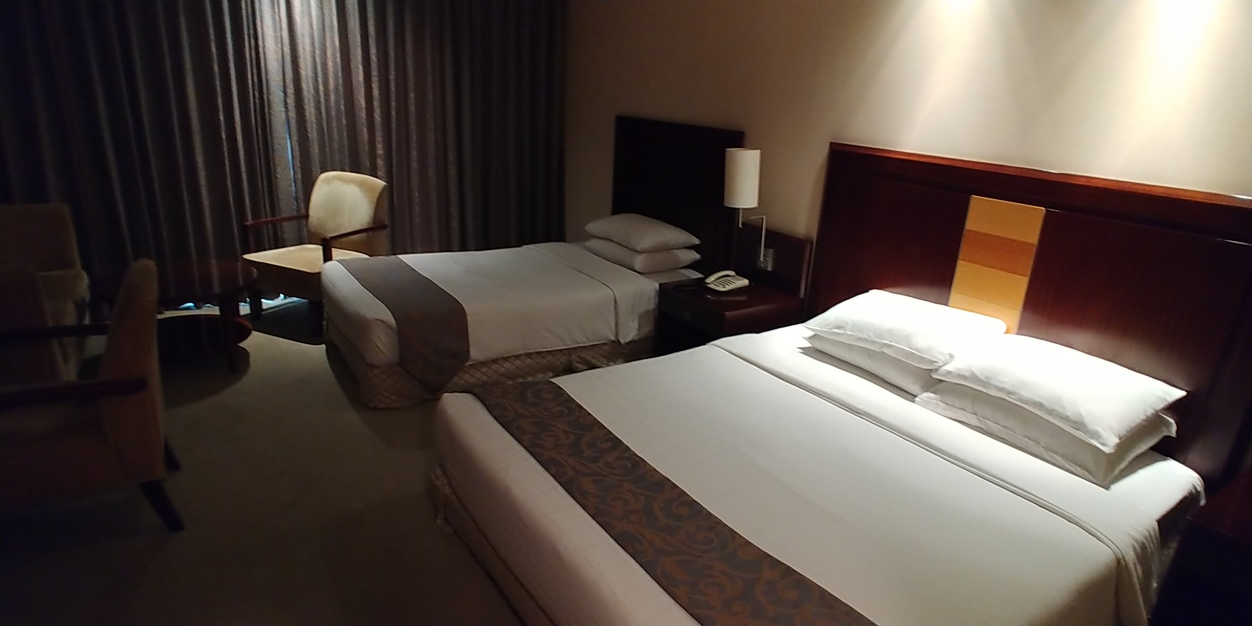 Adonis Hotel-官方
