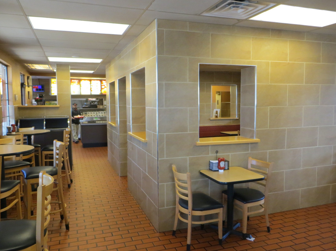 Driftwood餐馆和美食-Dairy Queen