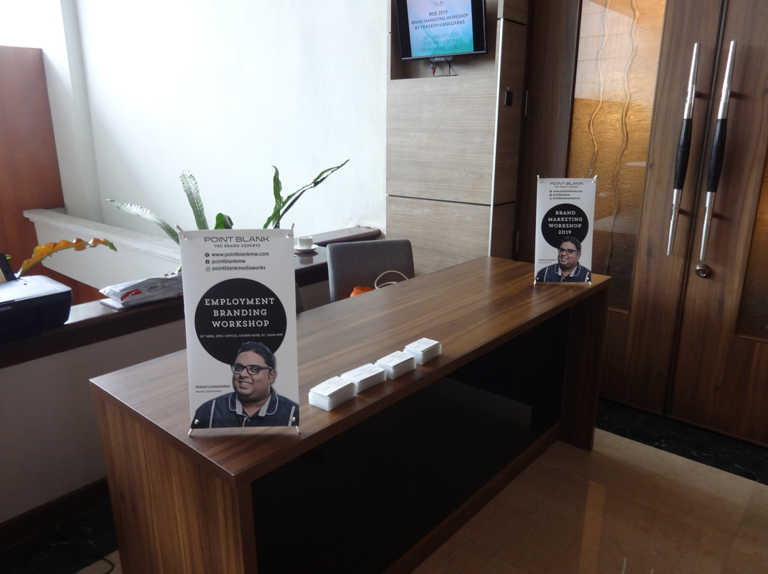 八打灵再也水晶皇冠酒店主图