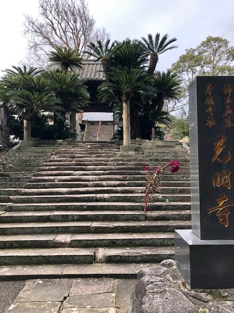 Temple and the Church Scenery景点图片