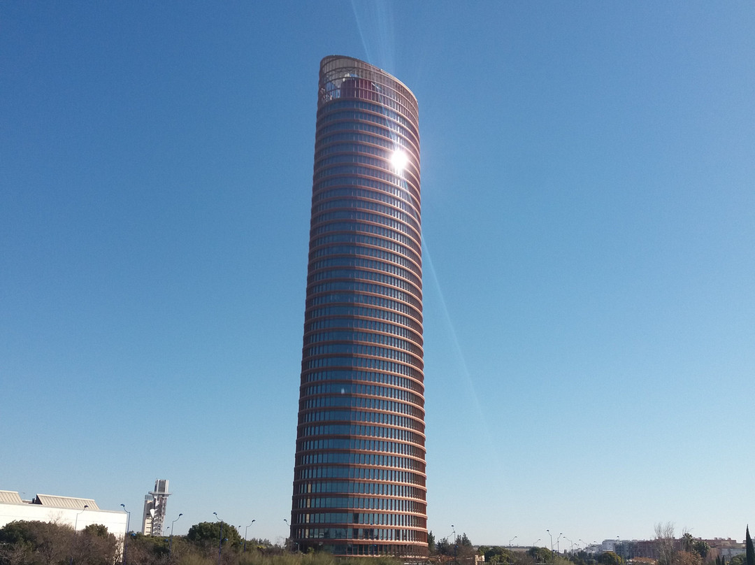 Torre Sevilla景点图片