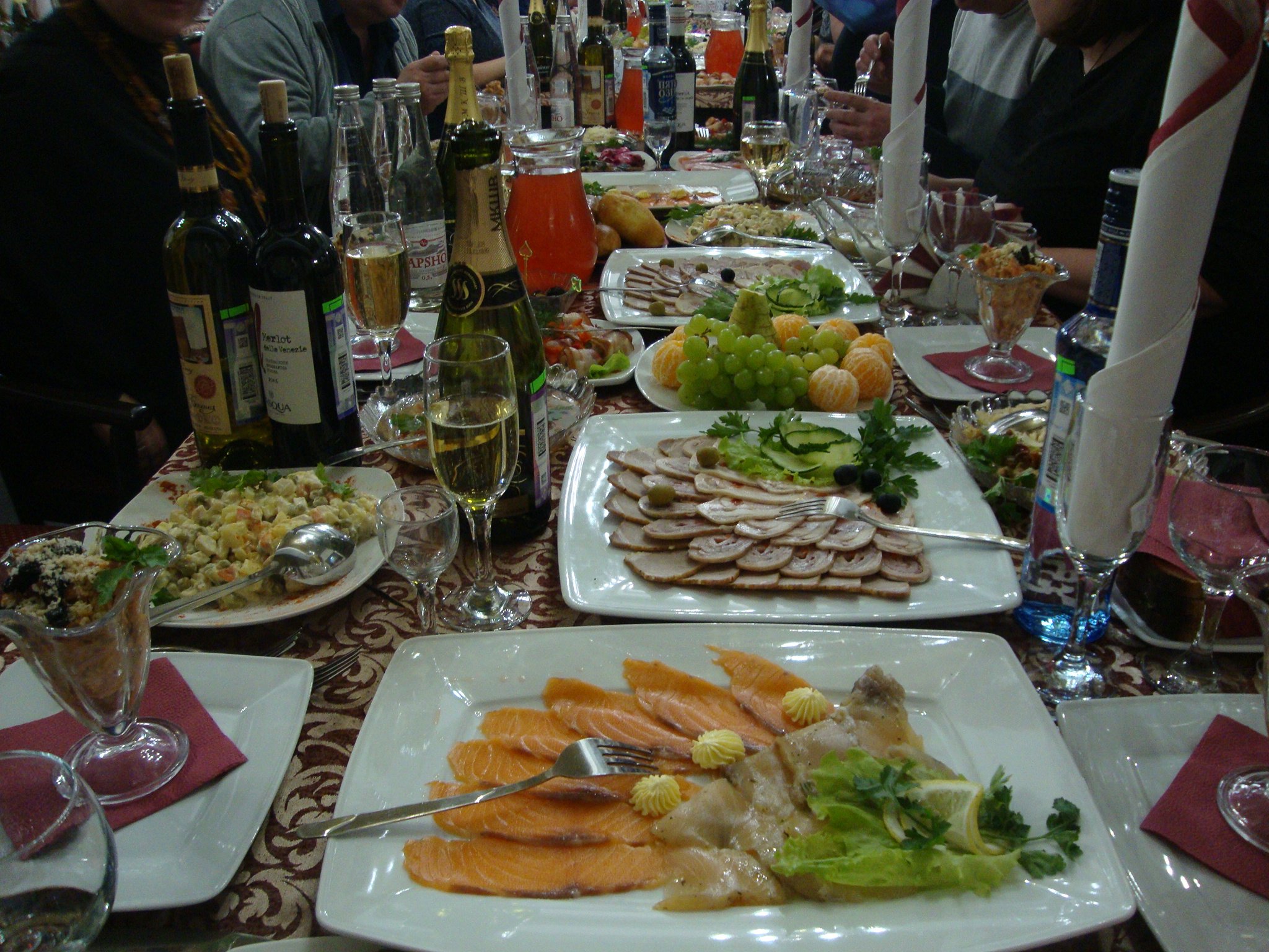 Dvoryanskoye Gnezdo-餐饮