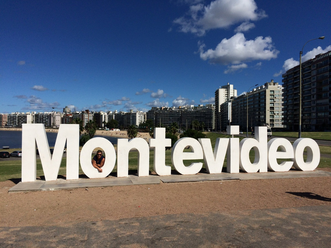 Montevideo Sign景点图片