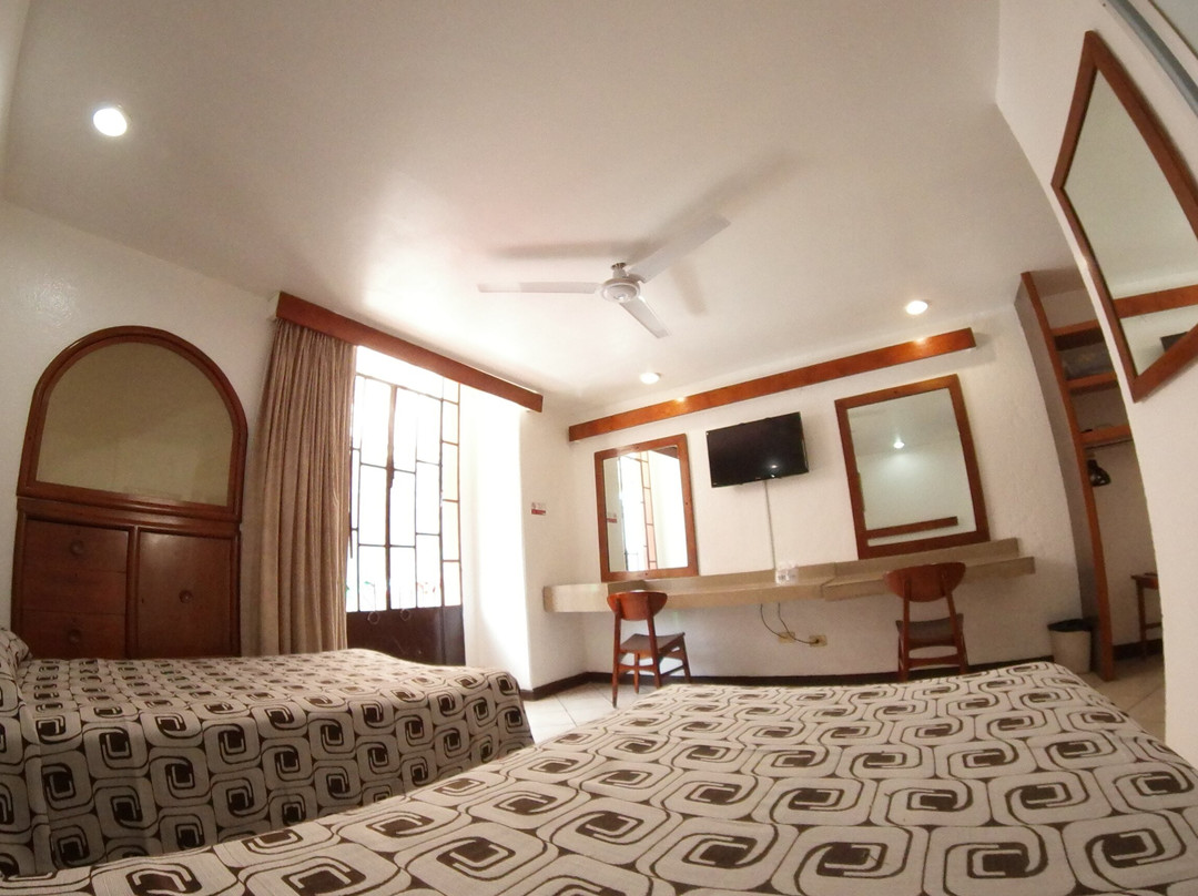 OYO Hotel Del Paseo主图