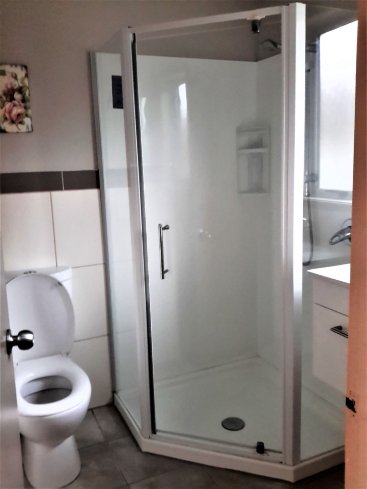 艾帕克斯芬登汽车旅馆-浴室