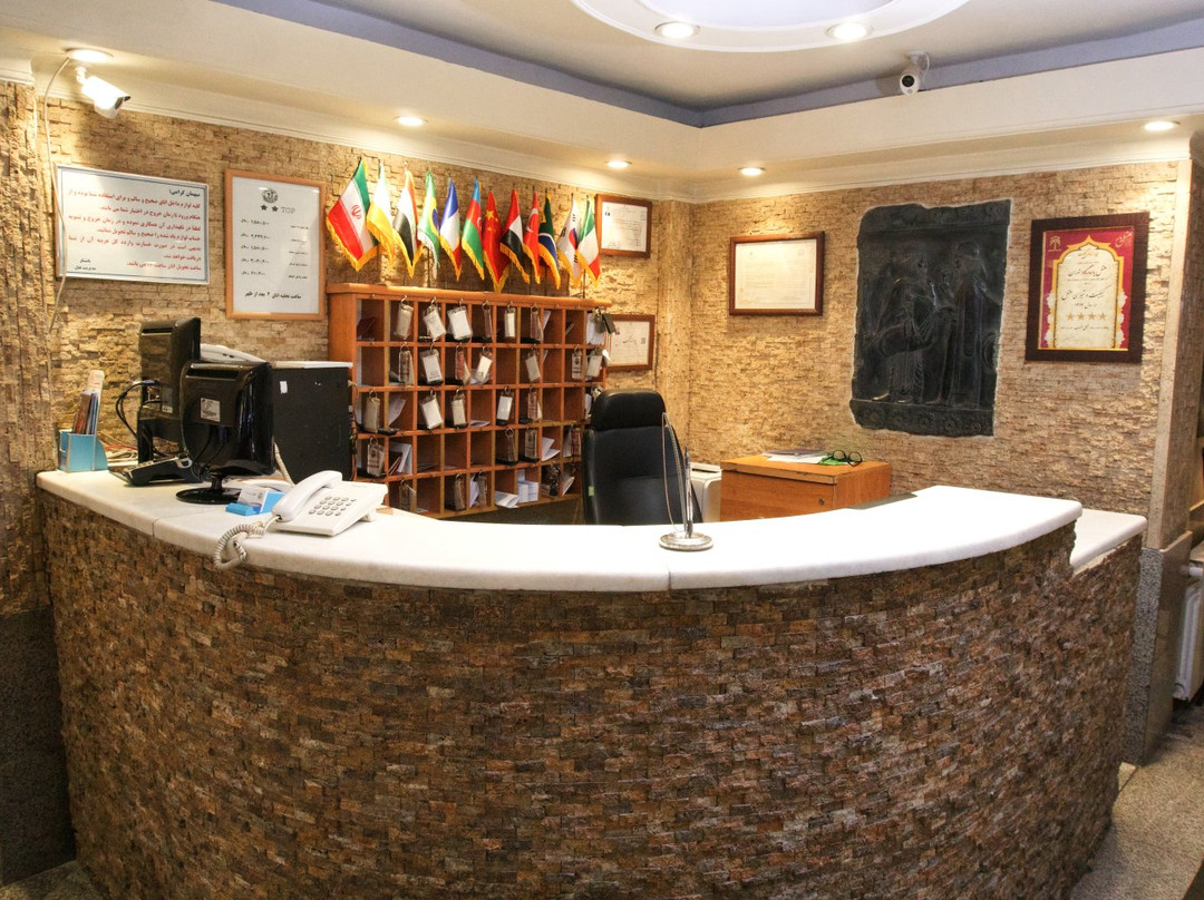 Pasargad Hotel主图