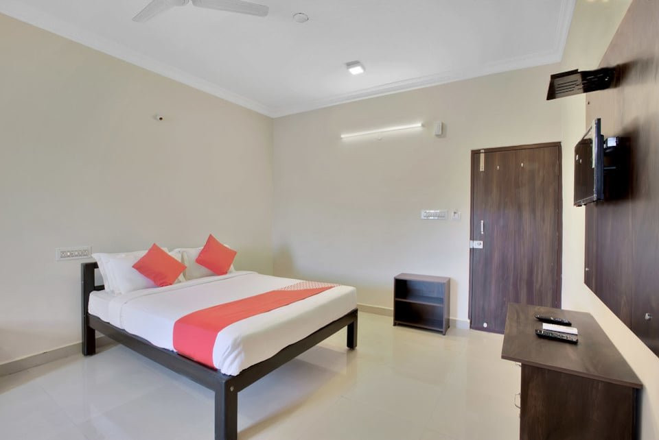 OYO 10523 Spandana Residency主图