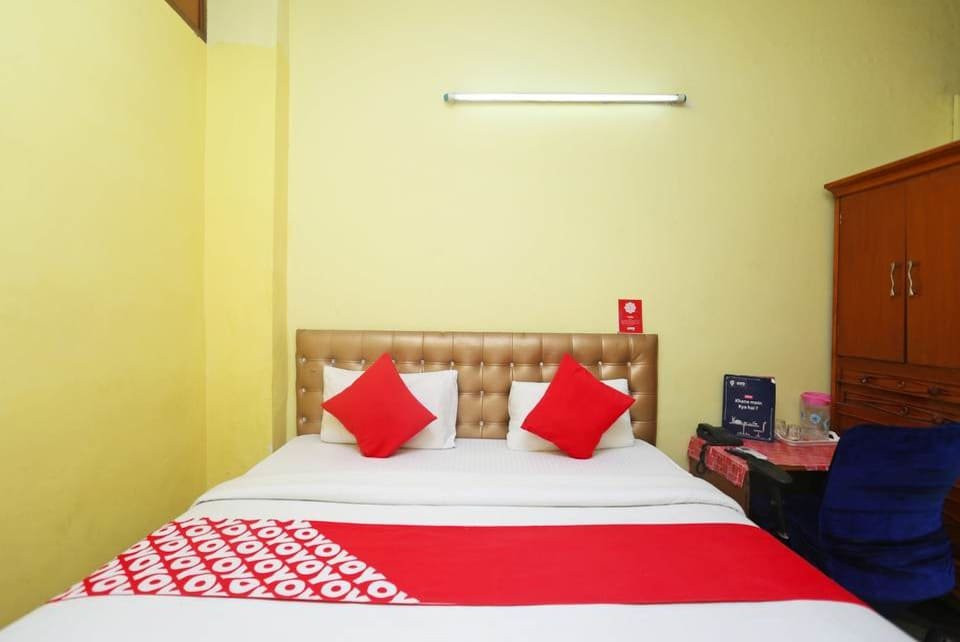 OYO Hotel New Blue Umbrella主图