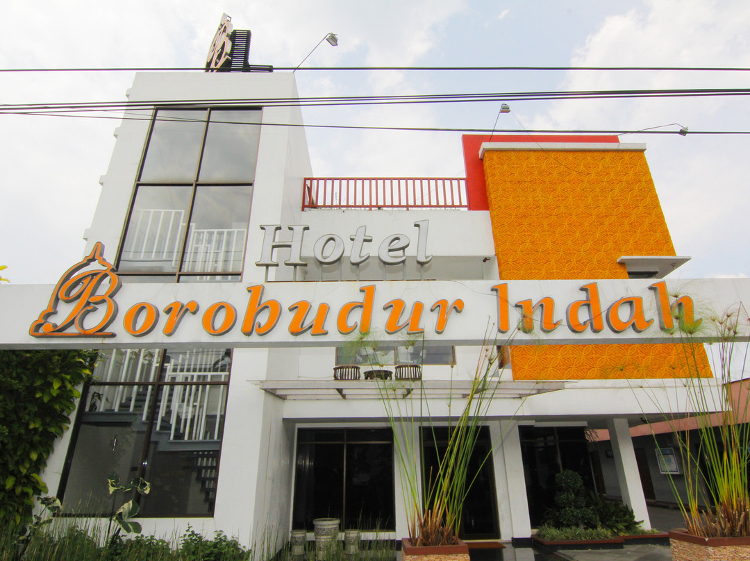 婆罗浮屠英达酒店主图