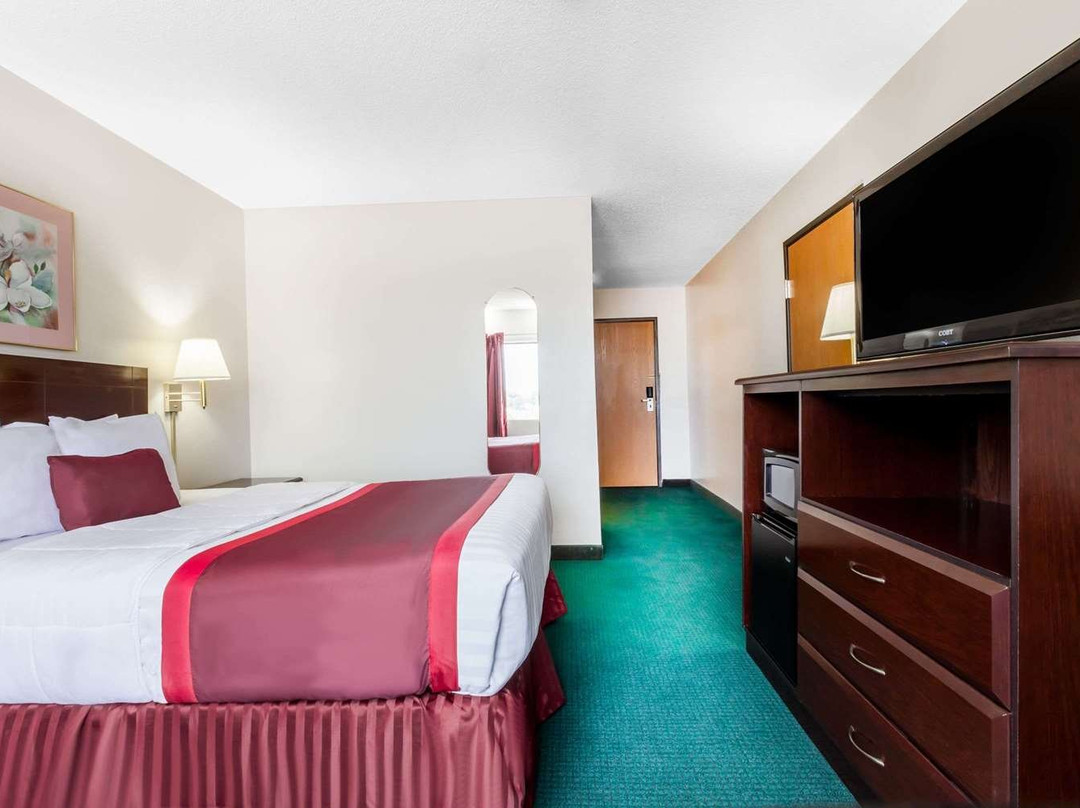 Ramada Limited Tell City主图