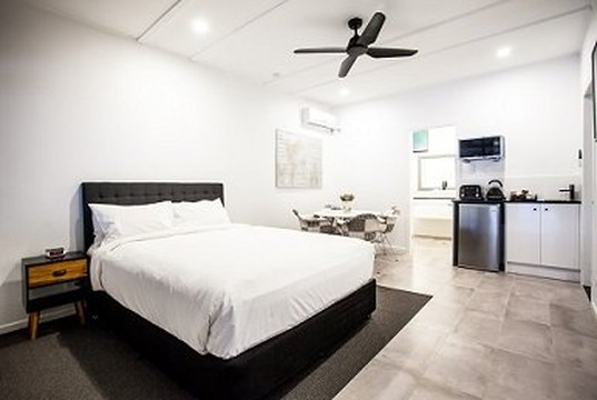 达拉汽车旅馆及会议中心主图