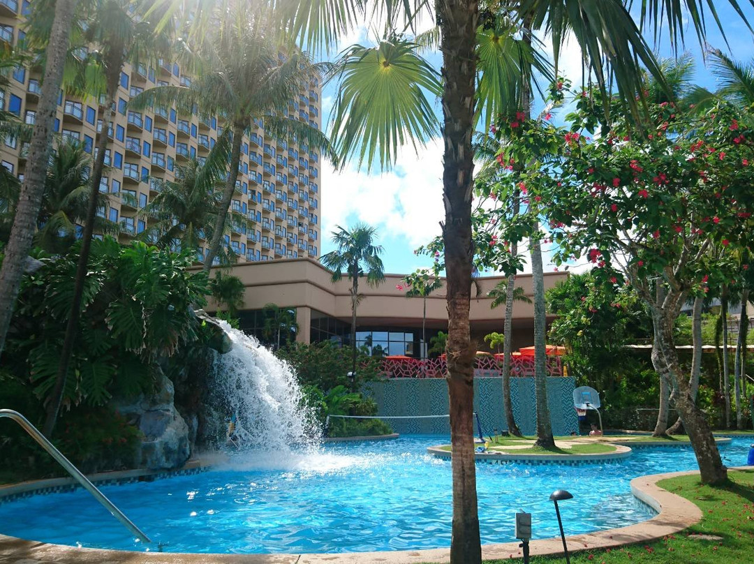 奥特里格关岛海滩度假村主图