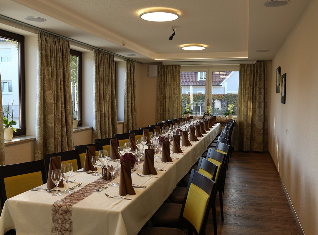 Zu Mullers Winkelhausen主图