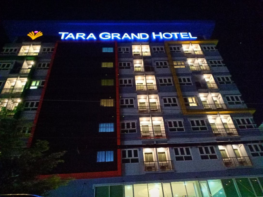 Tara Grand Hotel主图