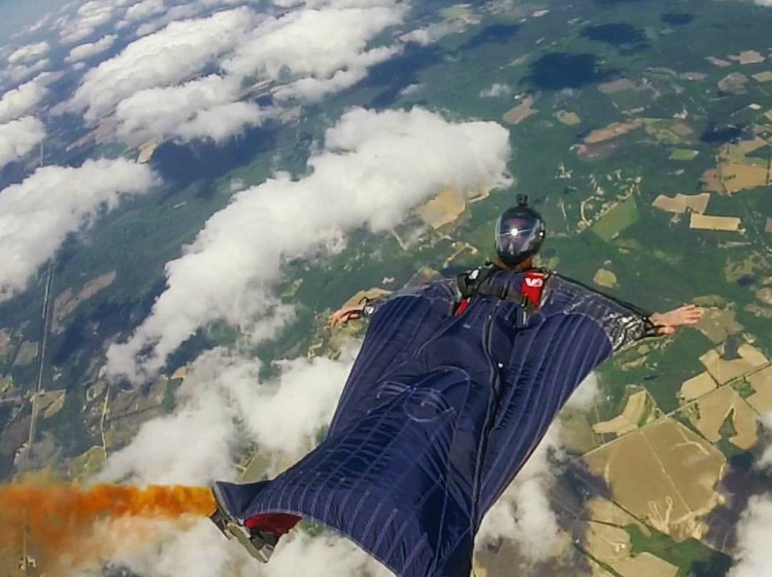 The Jumping Place Skydiving Center-斯泰茨伯勒必去景点