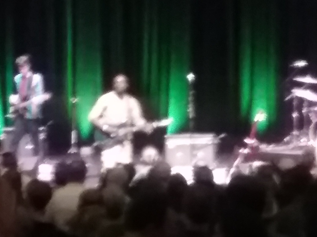 鲁卡希剧场-卡慕也拉必去景点