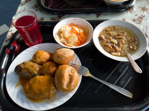 Noyabrsk餐馆和美食-Seli-Poyeli