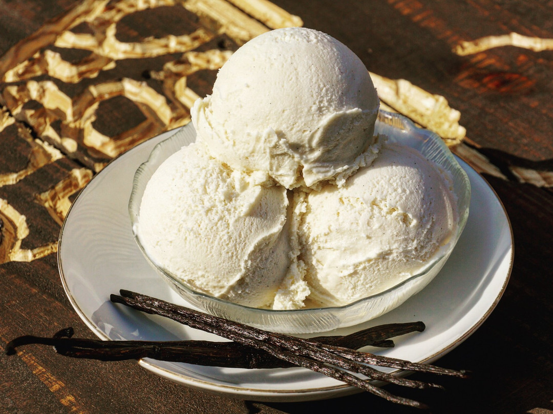 Clay餐馆和美食-Pizzas and Cream