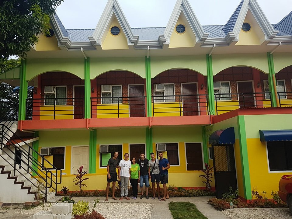 Islet View Pension House ( Formerly Island View Pension House )