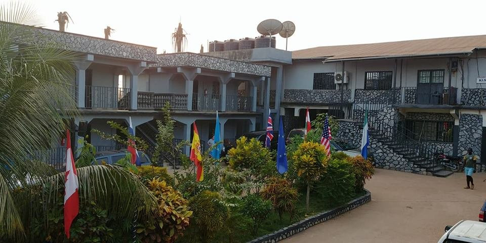 Dohas Hotel And Restaurant主图