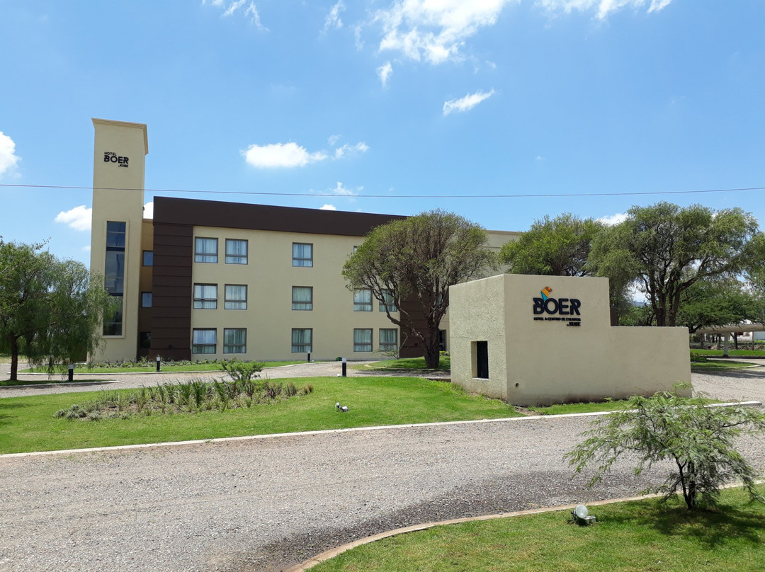 Boer Hotel y Centro de Eventos
