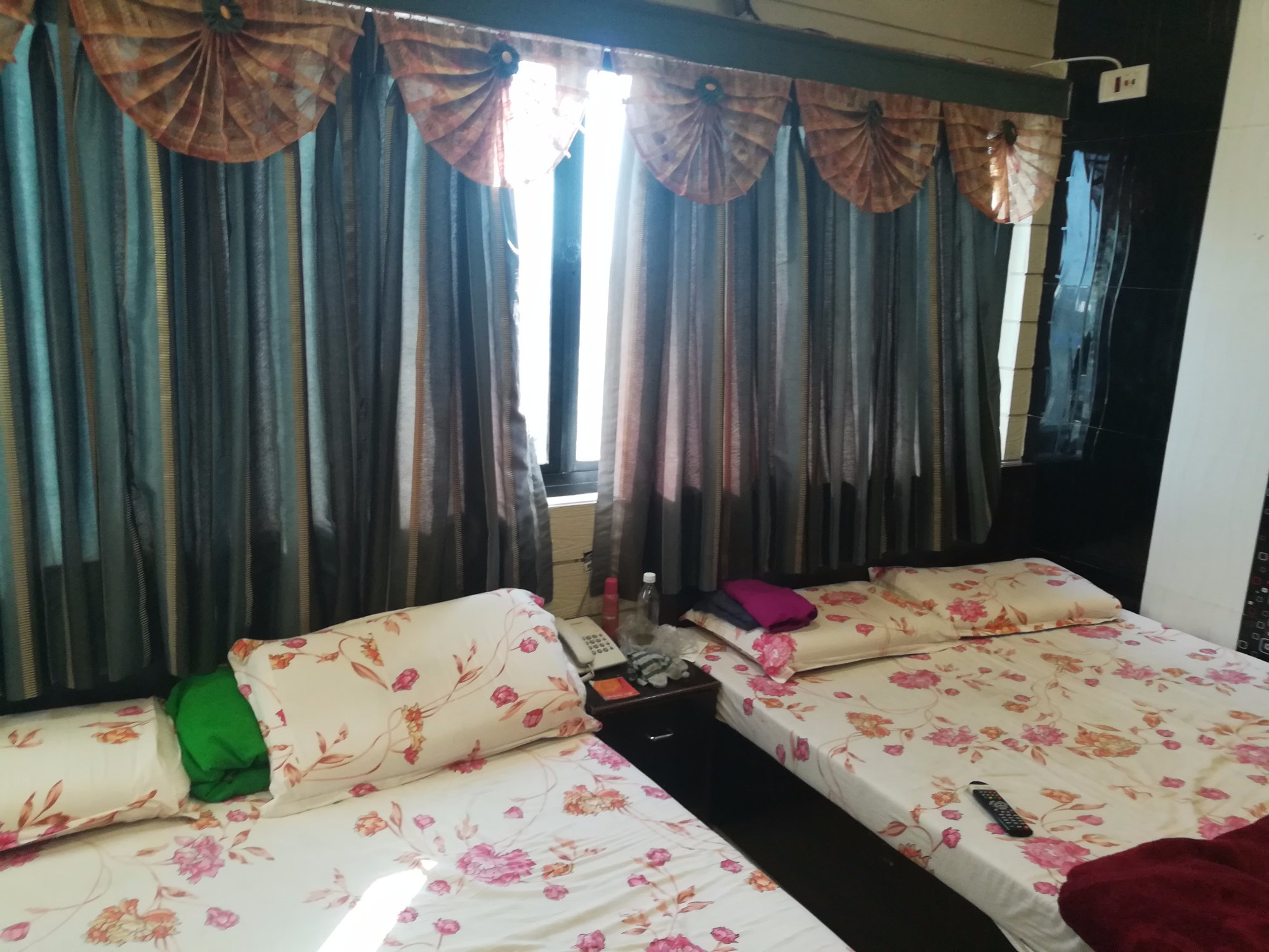 Hotel Madhav-官方
