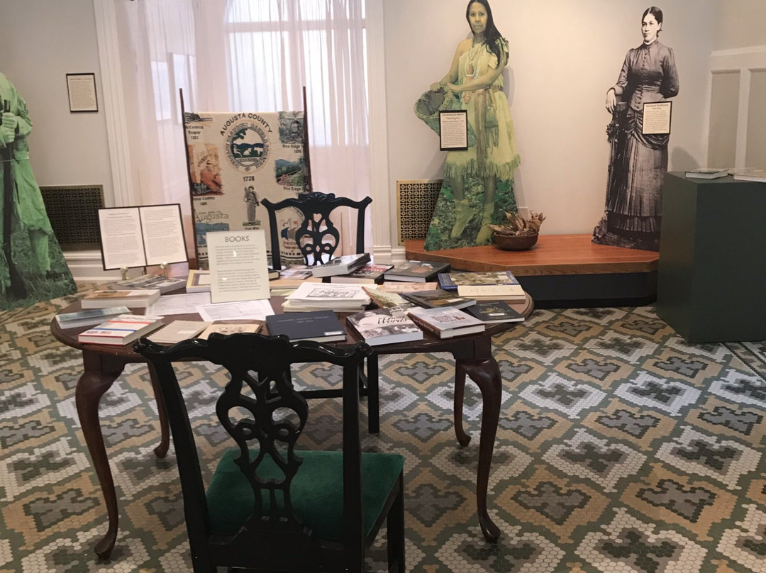 R.R. Smith Center for History & Art-斯汤顿必去景点