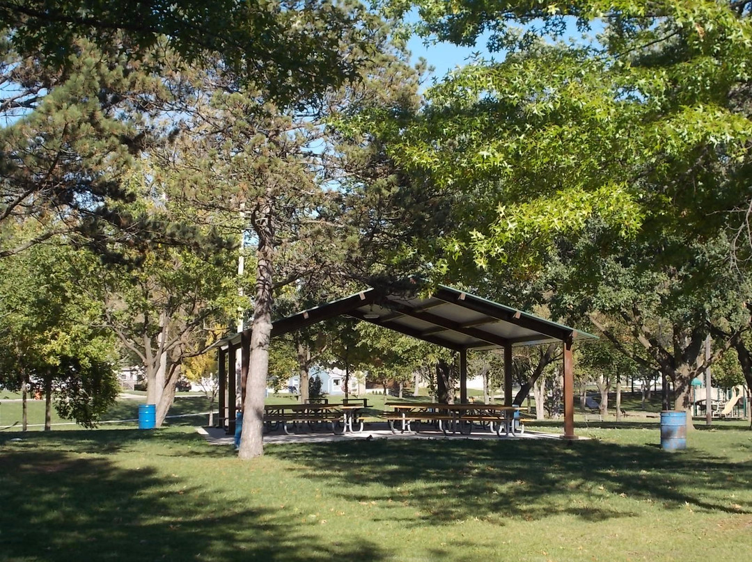 Royal Oak memorial Park-罗亚尔奥克必去景点