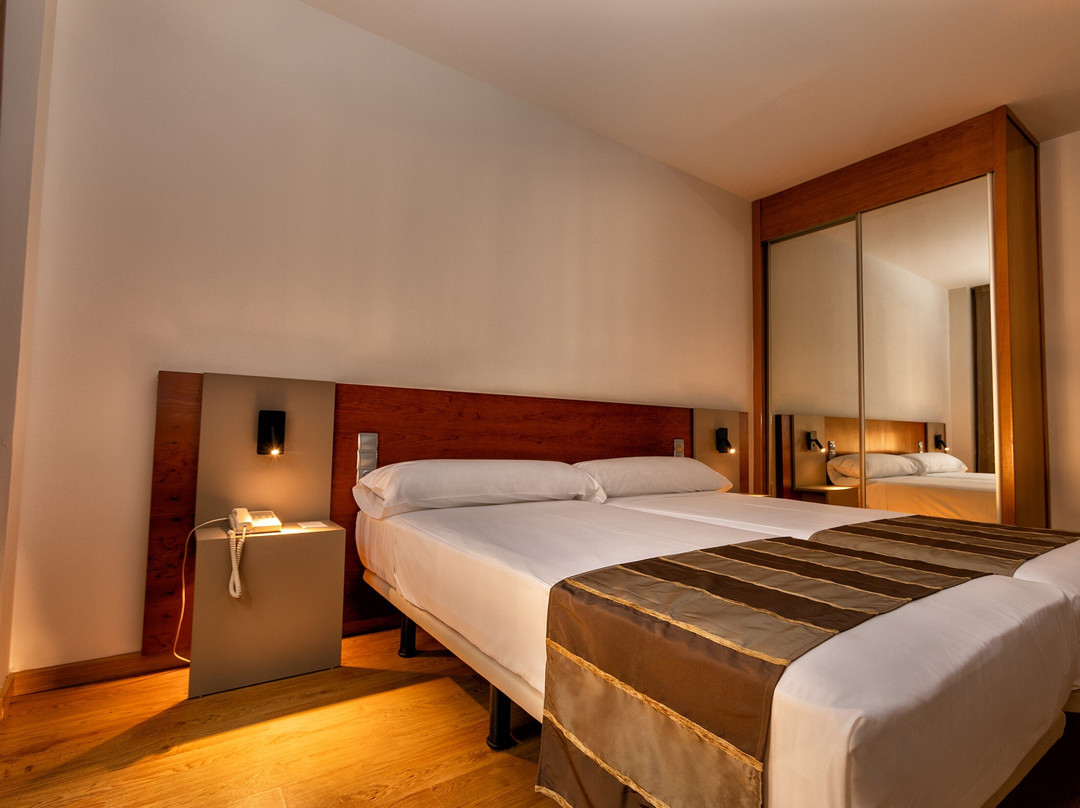Hotel Vértice Indalo Almería主图