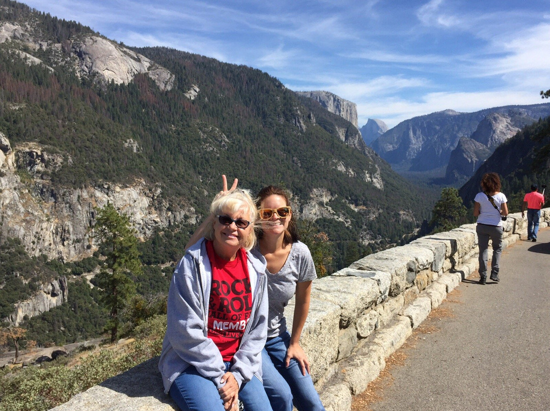 约塞米蒂&马德拉县游客主中心-奥克赫斯特必去景点