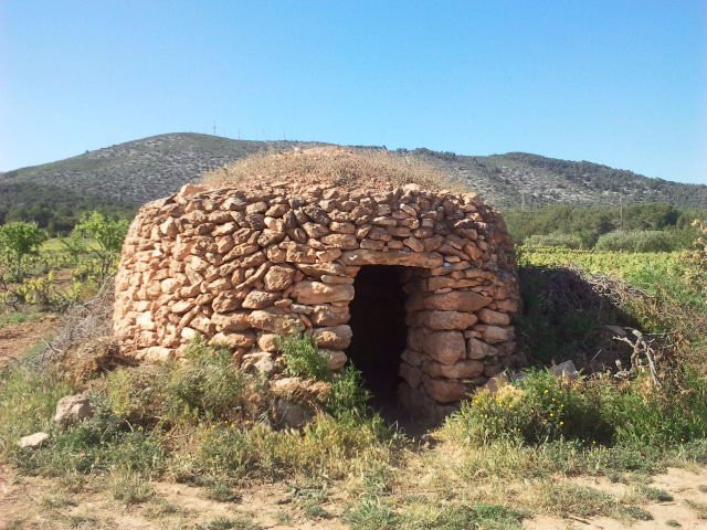 El Montgros-Sant Pere de Ribes必去景点