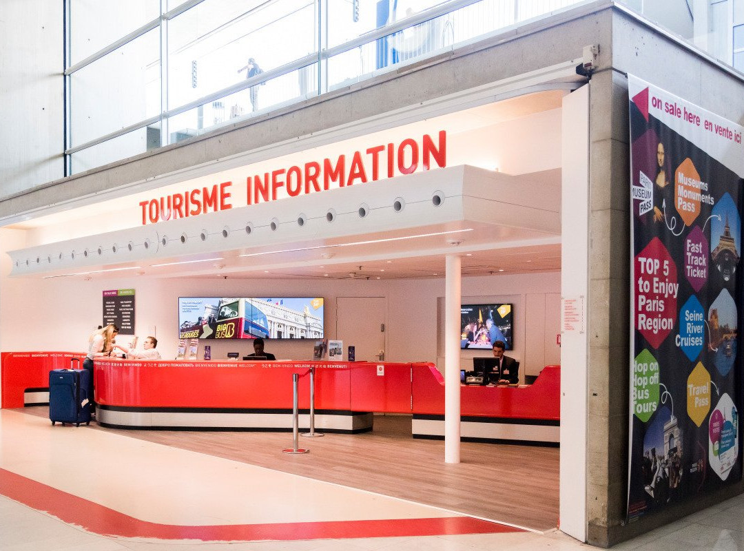 Tourist Information Desk - CDG Terminal 2F景点图片