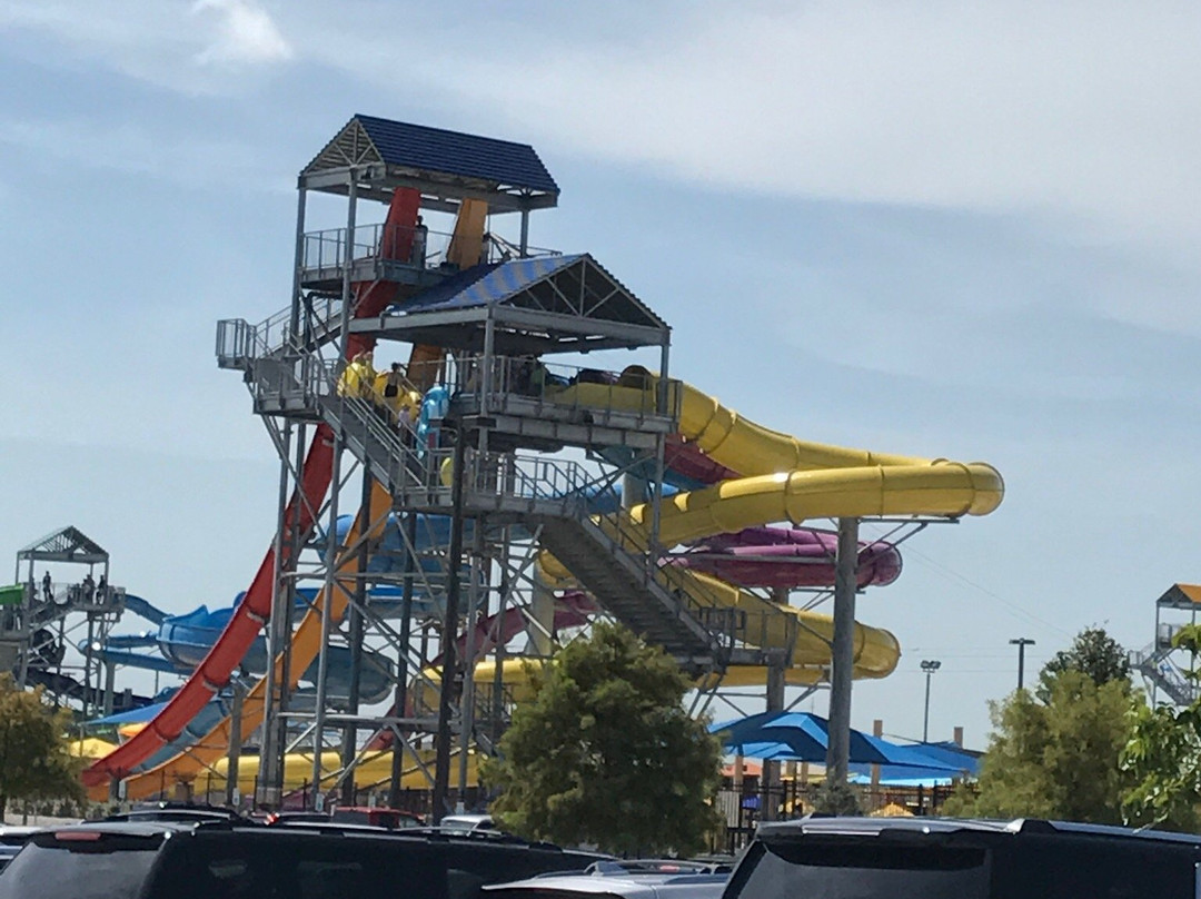 Typhoon Texas Waterpark Austin景点图片