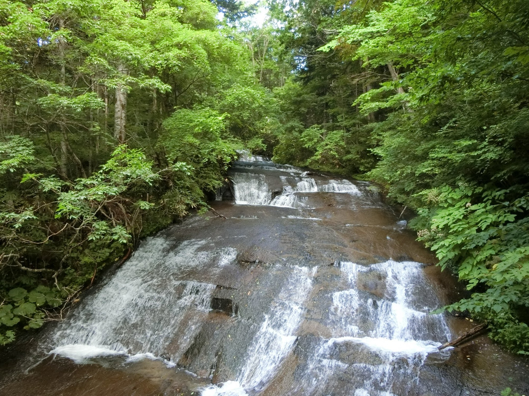 Rarumanai Waterfall-惠庭市必去景点