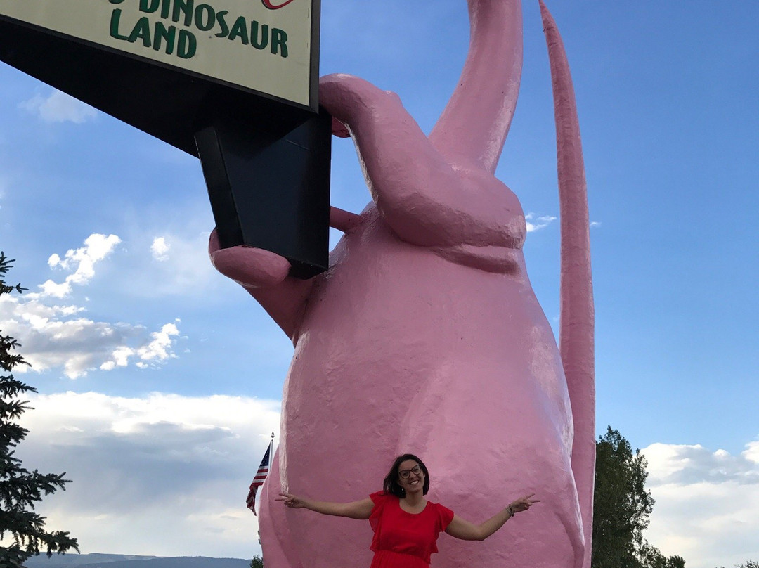 Pink Brontosaurus-Vernal必去景点