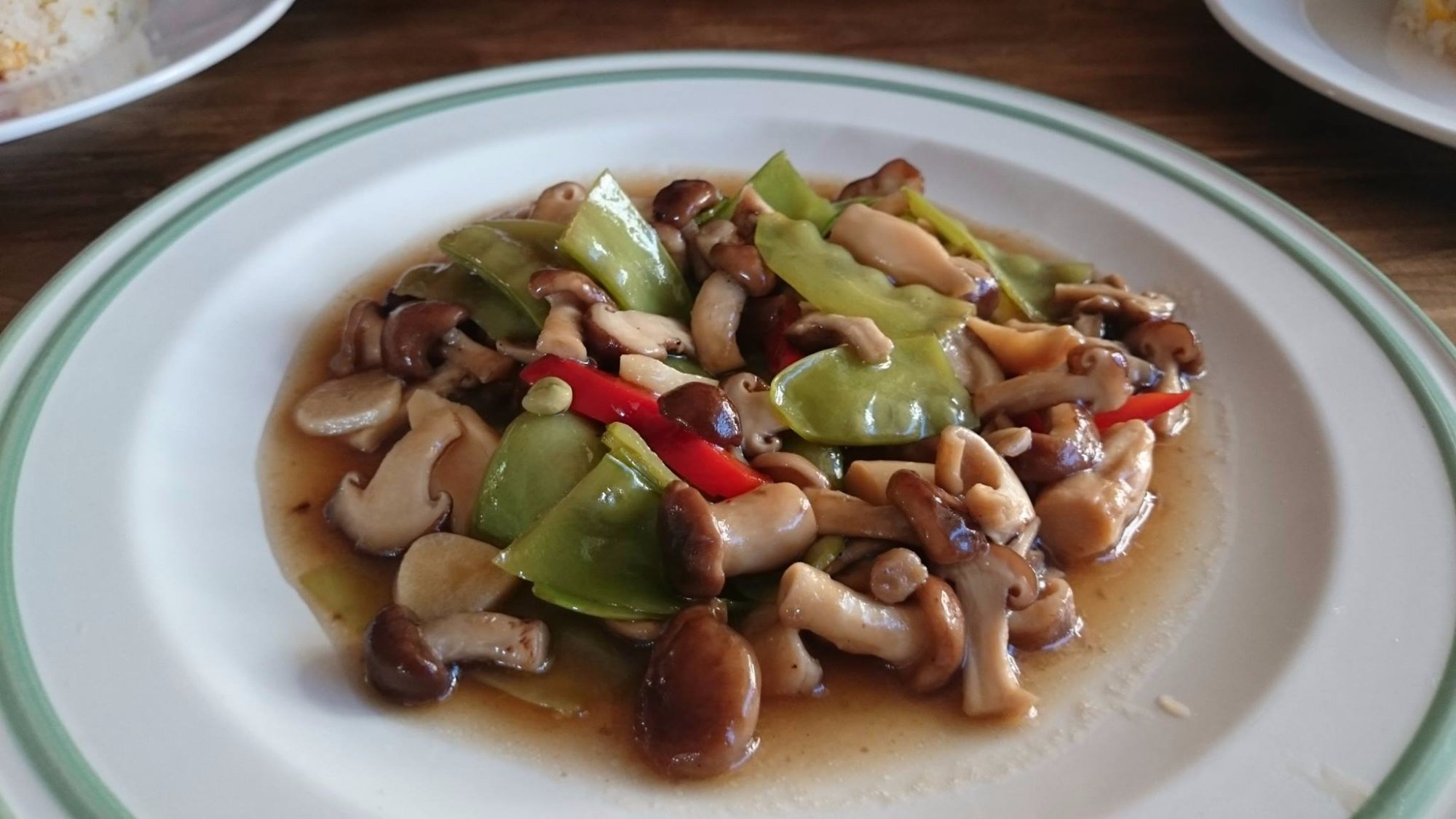 Room Riverside-餐饮